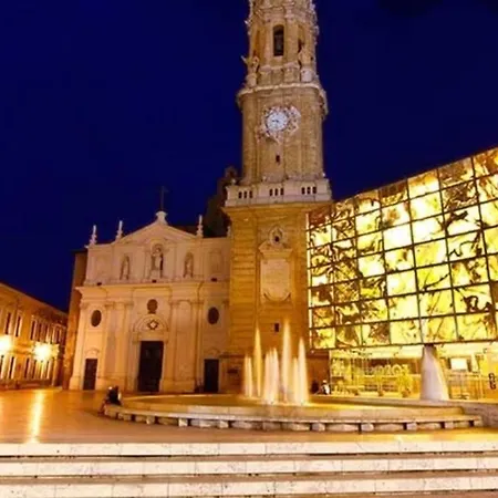 Loft Mon Apartment Zaragoza